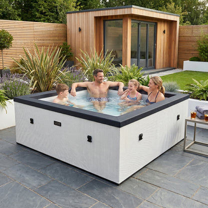Garda | 4/6-Person Eco Foam Hot Tub | Built-In Integrated Heater