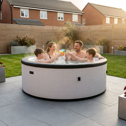 Tahoe | 4/6-Person Eco Foam Hot Tub | Built-In Integrated Heater