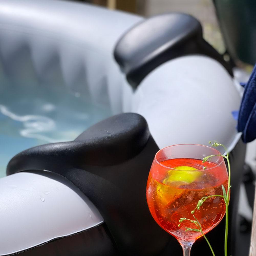 Comfort Pack | 2 Drinks Holders, 4 Head Rests Head Rests & Drinks Holders Wave Spas